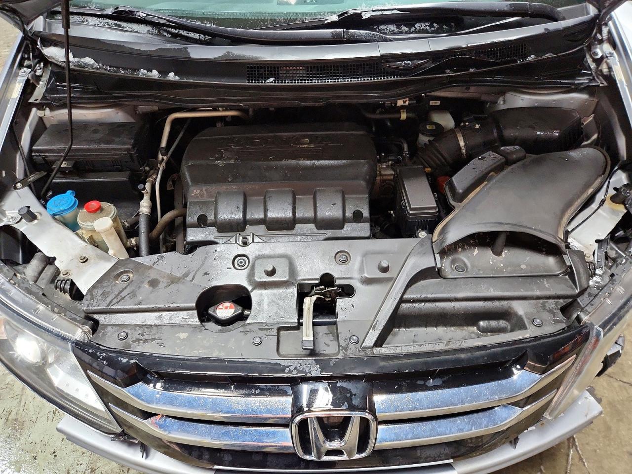 2016 HONDA ODYSSEY TOURING photo 12