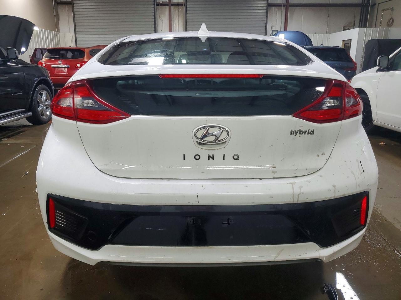 2019 HYUNDAI IONIQ LIMITED photo 6