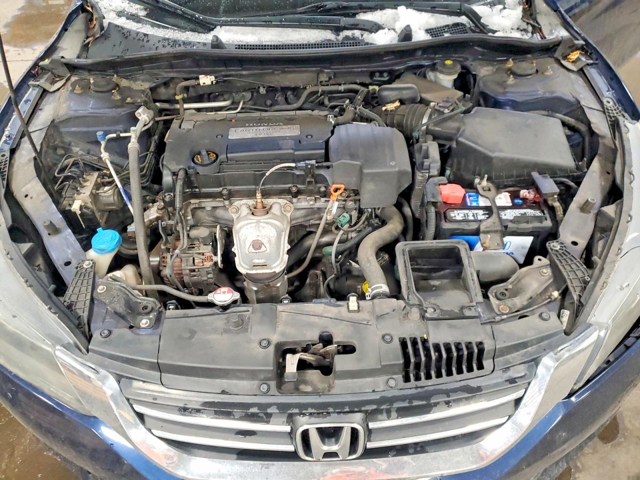 2013 HONDA ACCORD LX photo 11