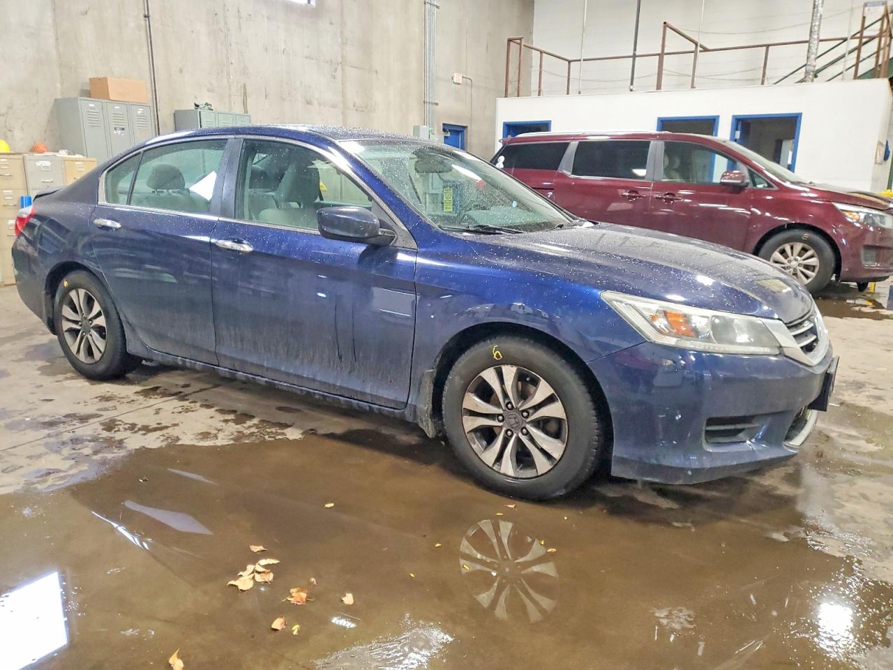 2013 HONDA ACCORD LX photo 4
