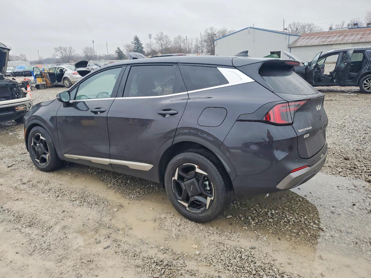 2026 KIA SPORTAGE EX photo 2