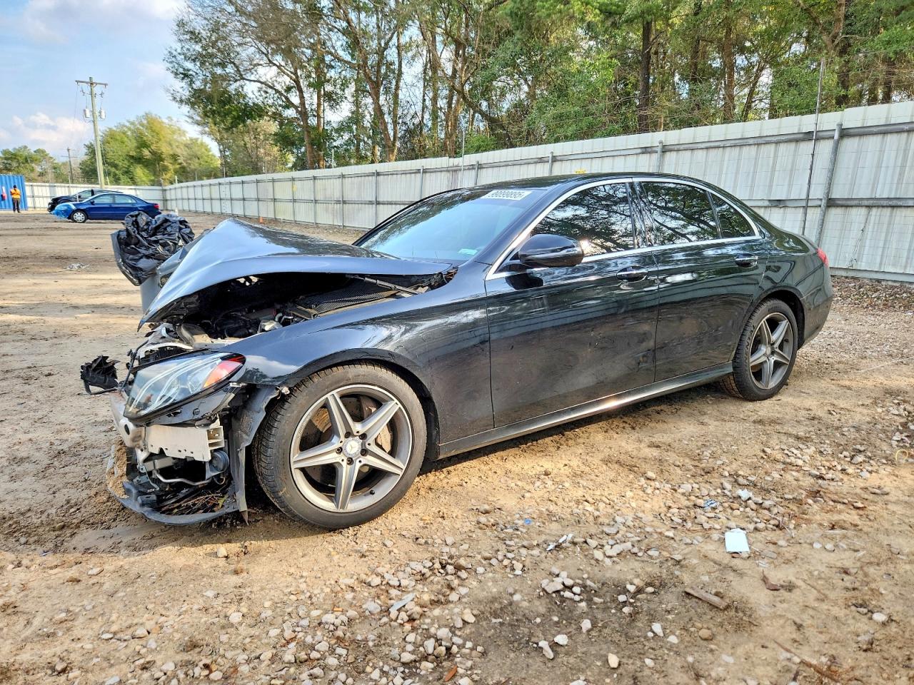 2017 MERCEDES-BENZ E