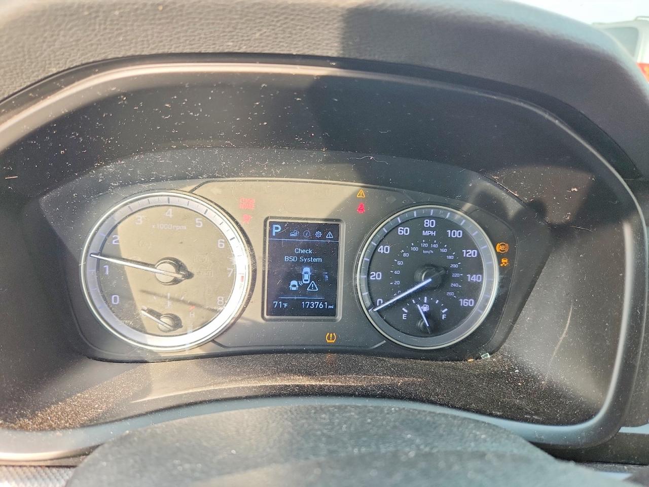2018 HYUNDAI SONATA SE photo 9