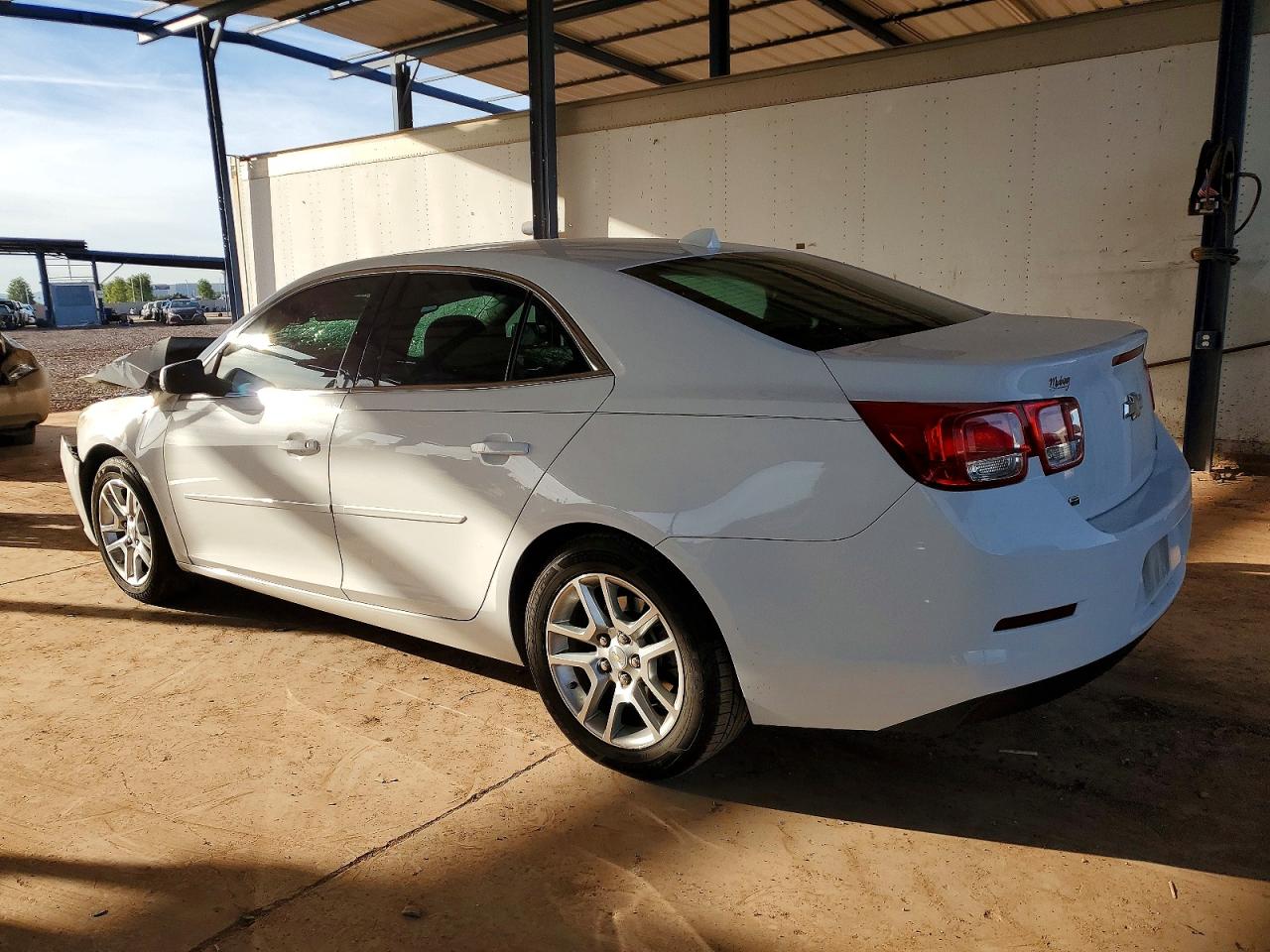 2014 CHEVROLET MALIBU 1LT photo 2