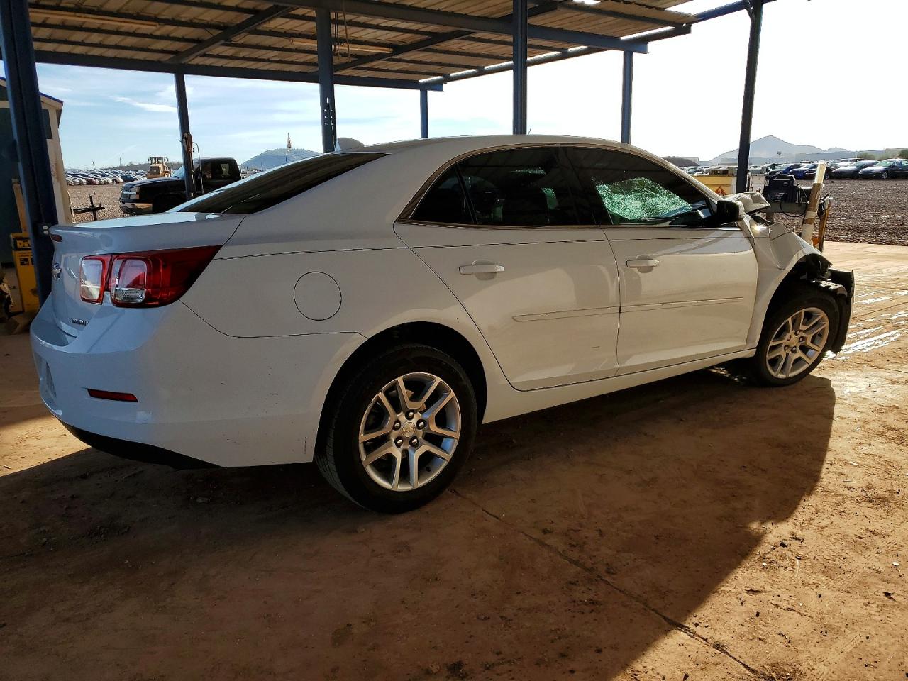 2014 CHEVROLET MALIBU 1LT photo 3