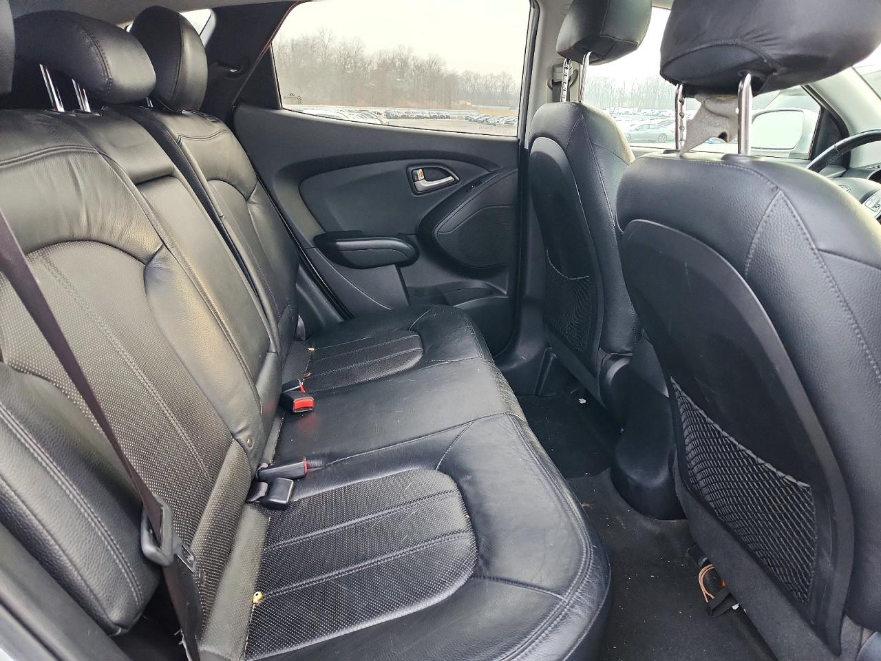 2012 HYUNDAI TUCSON GLS photo 11