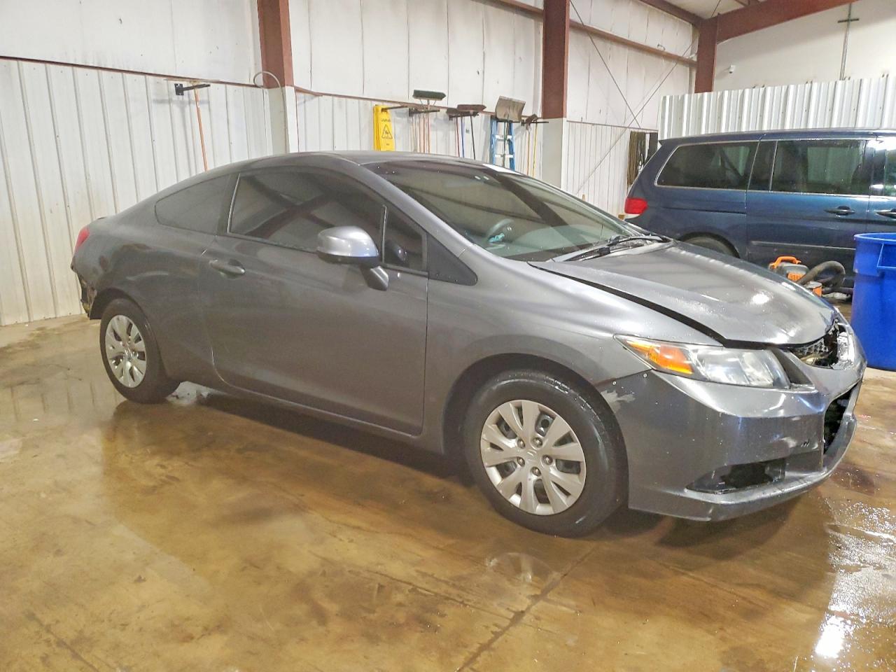 2012 HONDA CIVIC LX photo 4