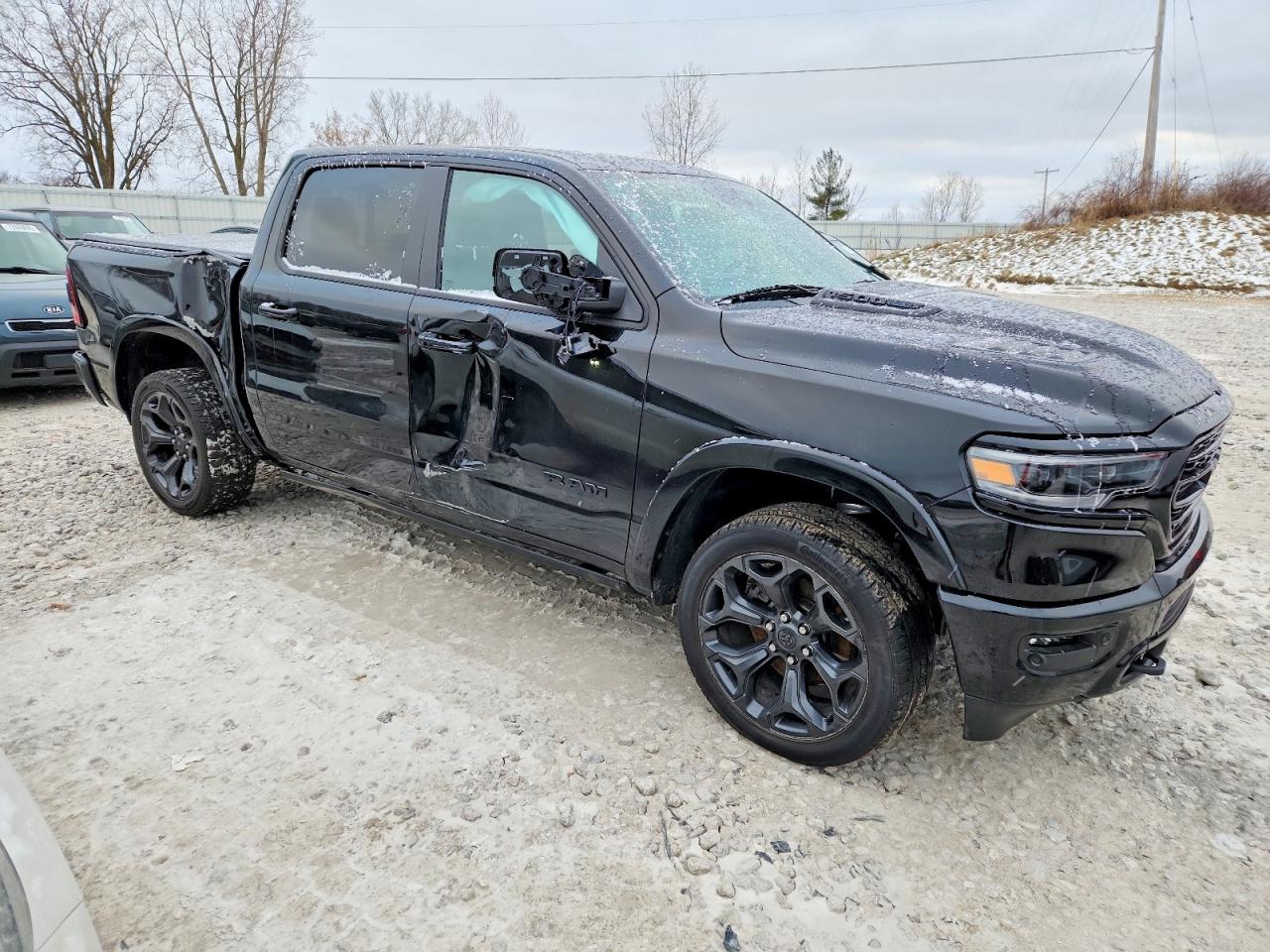 2021 RAM 1500 LIMITED photo 4