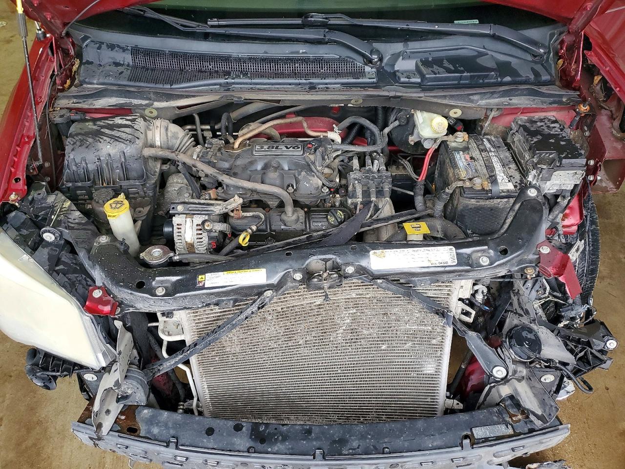 2010 CHRYSLER TOWN & COUNTRY TOURING photo 12