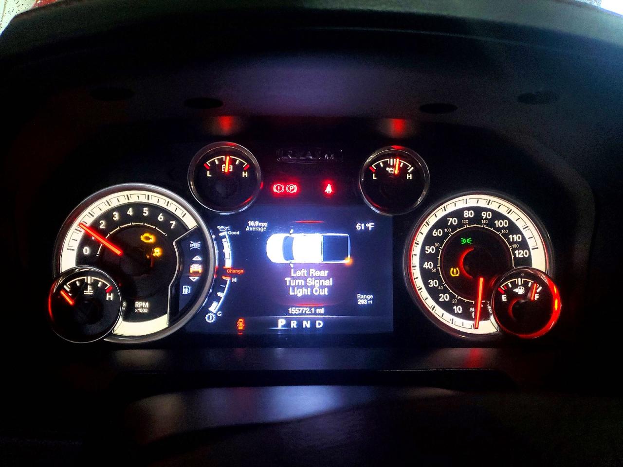 2016 RAM 1500 SPORT photo 9