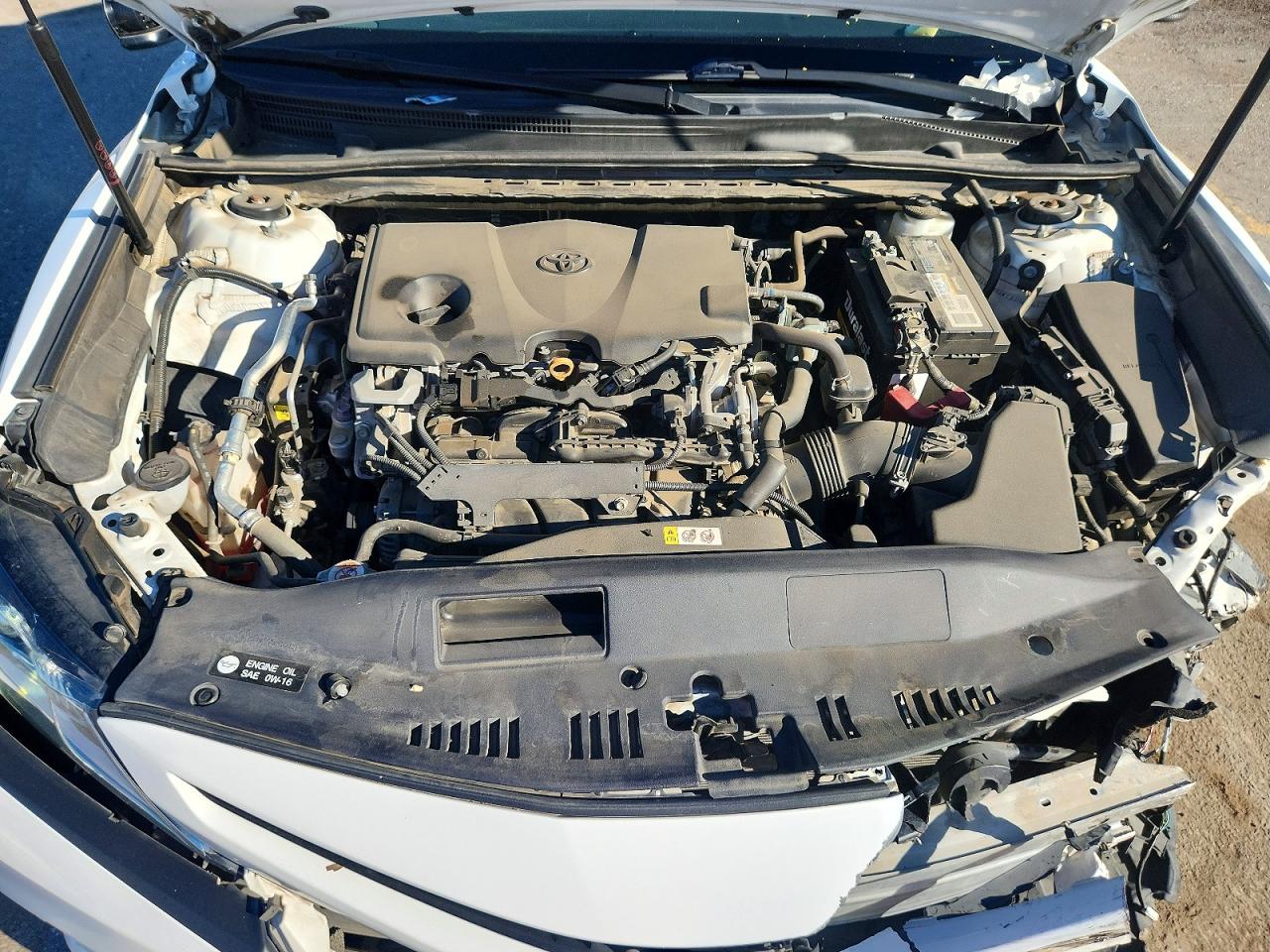 2020 TOYOTA CAMRY SE photo 11