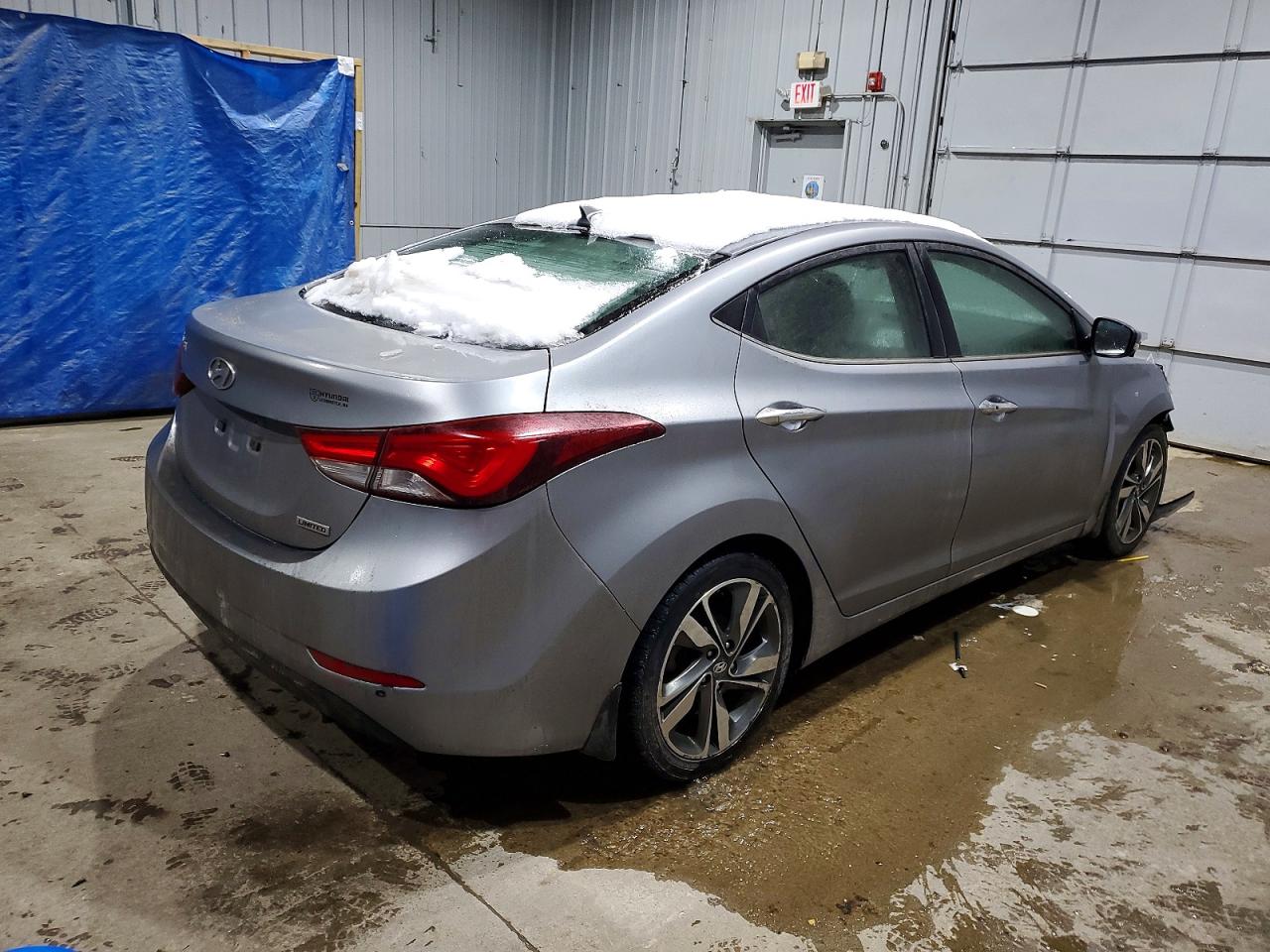 2016 HYUNDAI ELANTRA SE photo 3