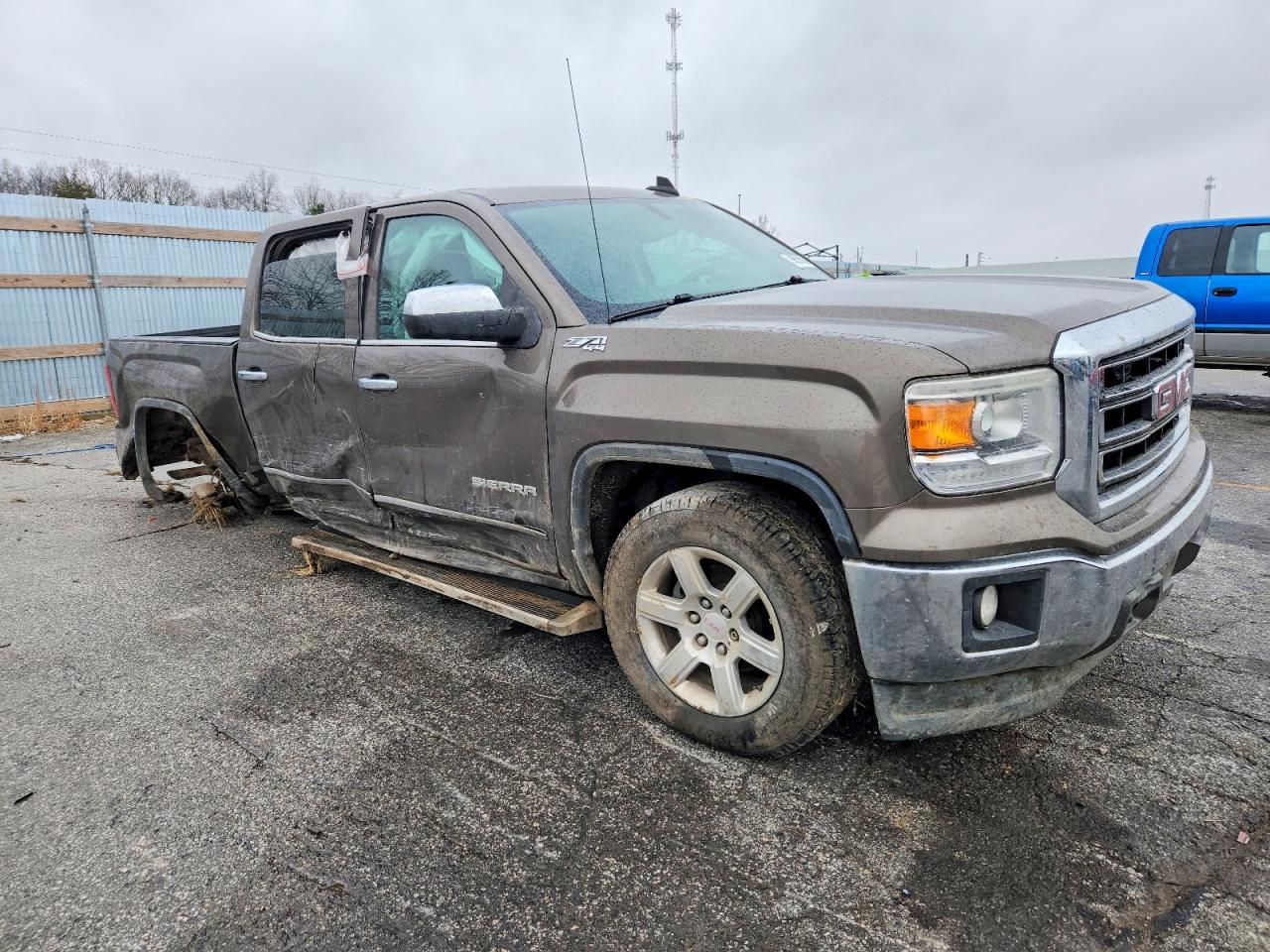 2015 GMC SIERRA K1500 SLT photo 4