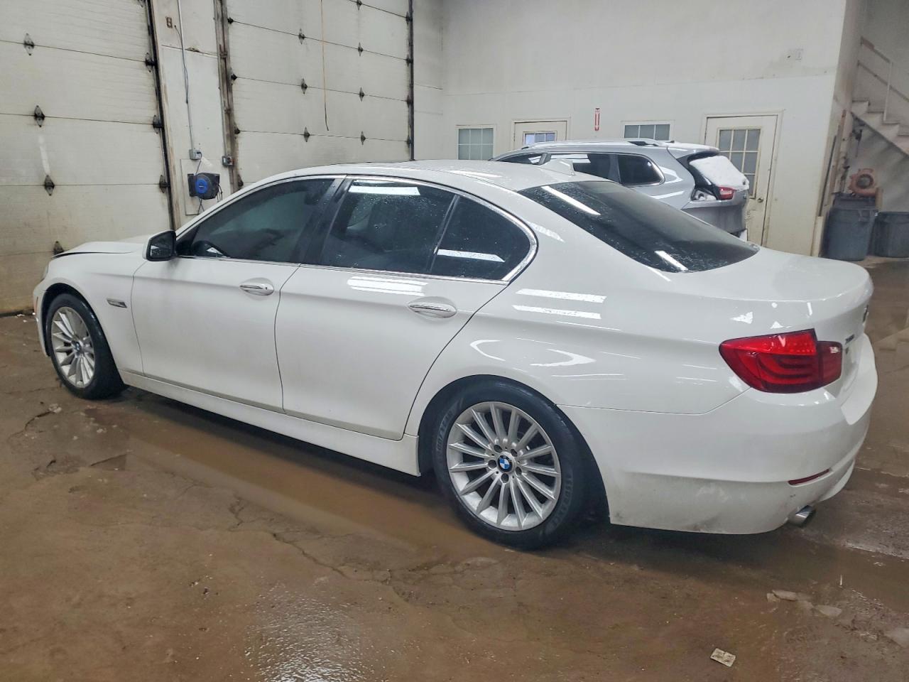 2013 BMW 535 XI photo 2