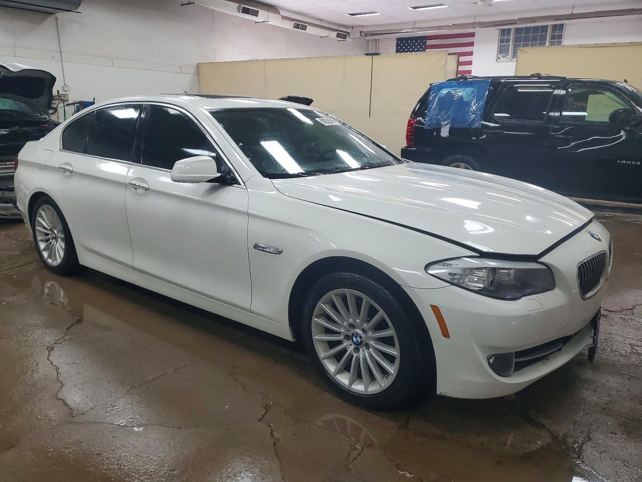 2013 BMW 535 XI photo 4