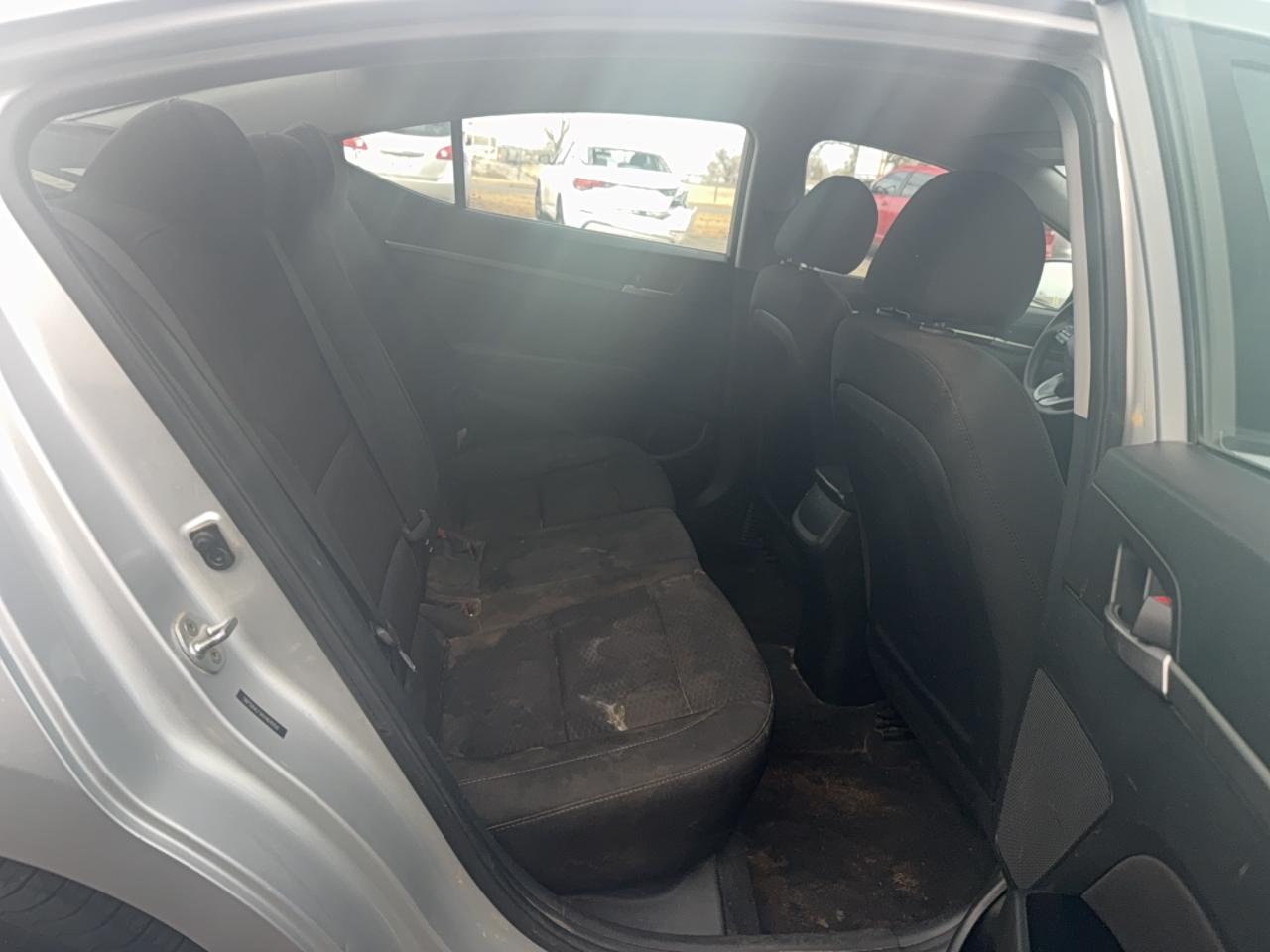 2019 HYUNDAI ELANTRA SEL photo 11