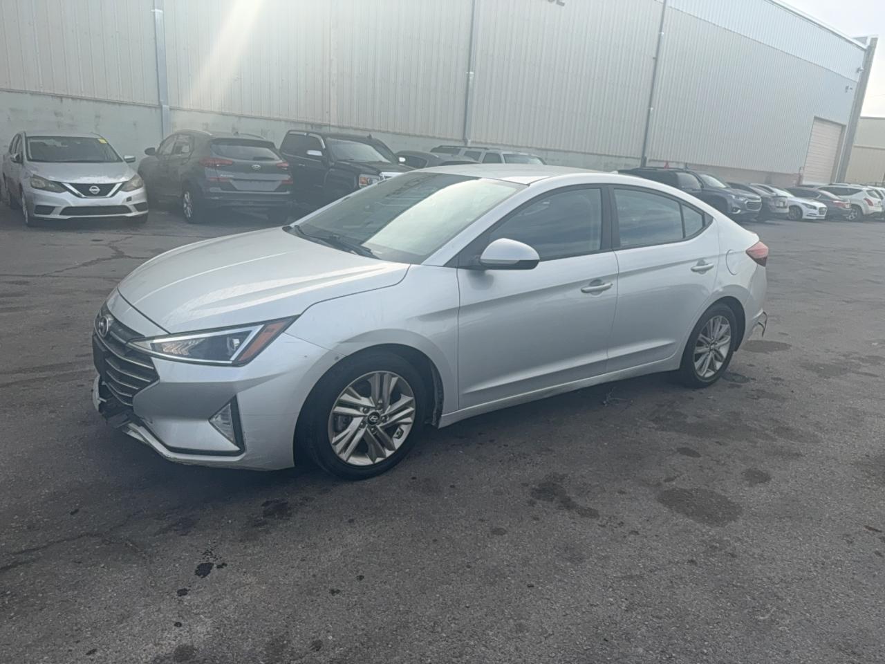 2019 HYUNDAI ELANTRA SEL photo 3