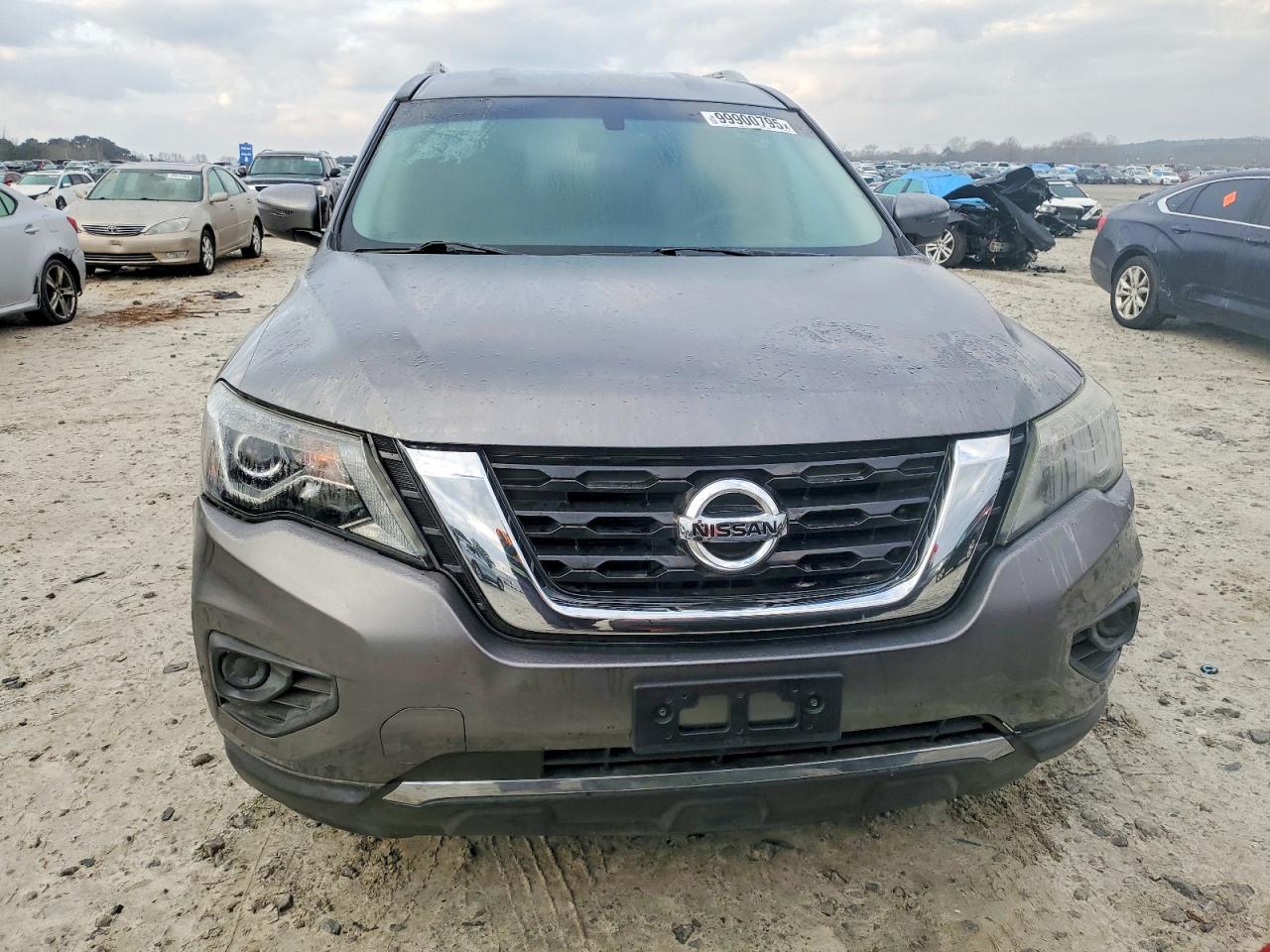 2017 NISSAN PATHFINDER S photo 5