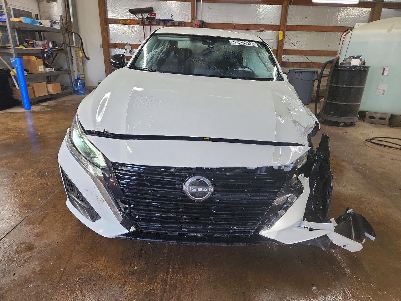2025 NISSAN ALTIMA SV photo 5