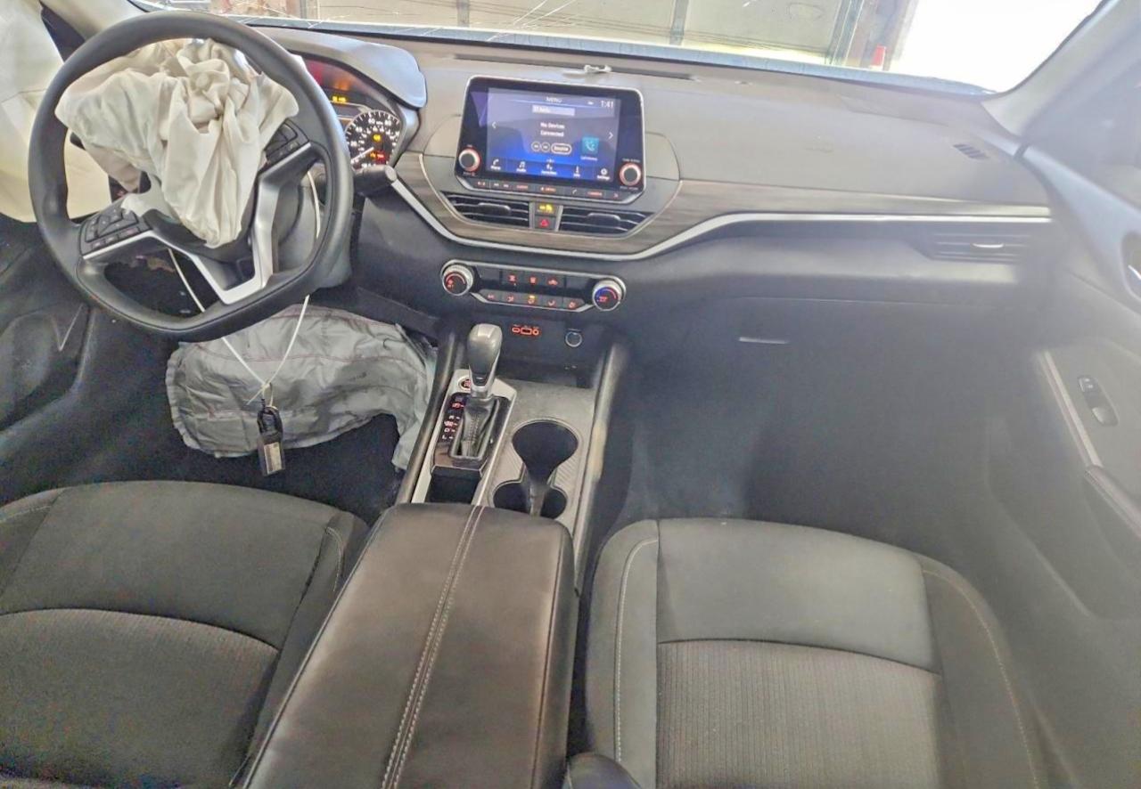 2025 NISSAN ALTIMA SV photo 8
