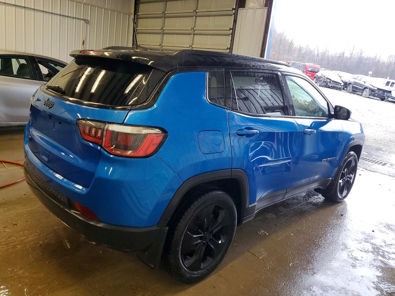 2019 JEEP COMPASS LATITUDE photo 3