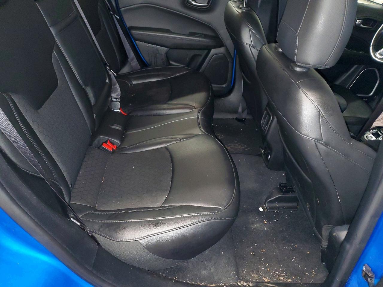 2019 JEEP COMPASS LATITUDE photo 11