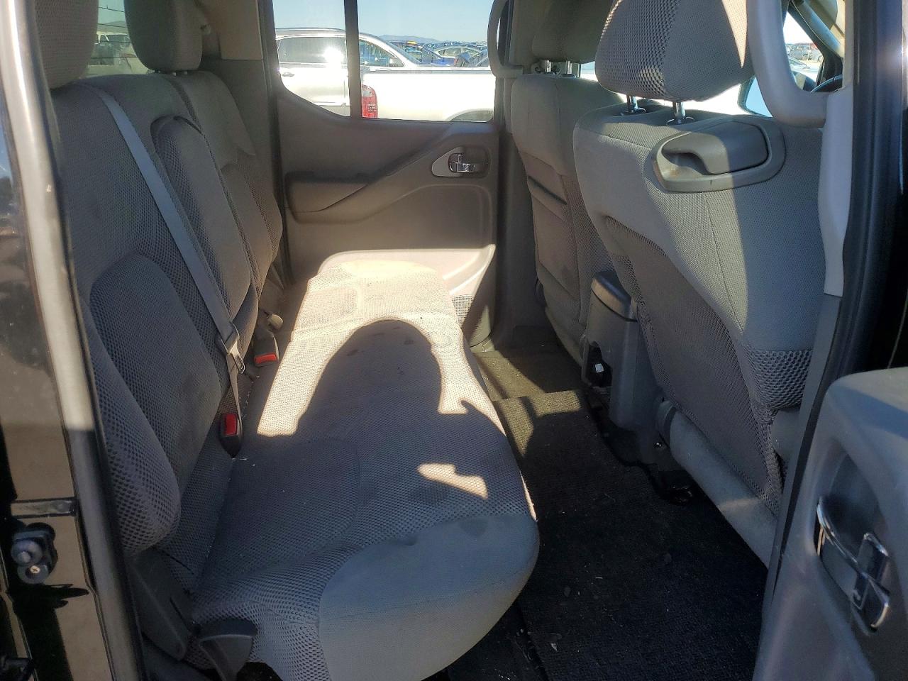 2006 NISSAN FRONTIER CREW CAB LE photo 10