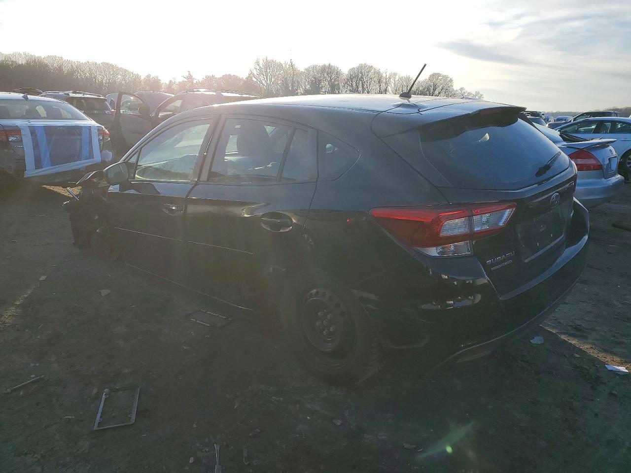 2019 SUBARU IMPREZA photo 2