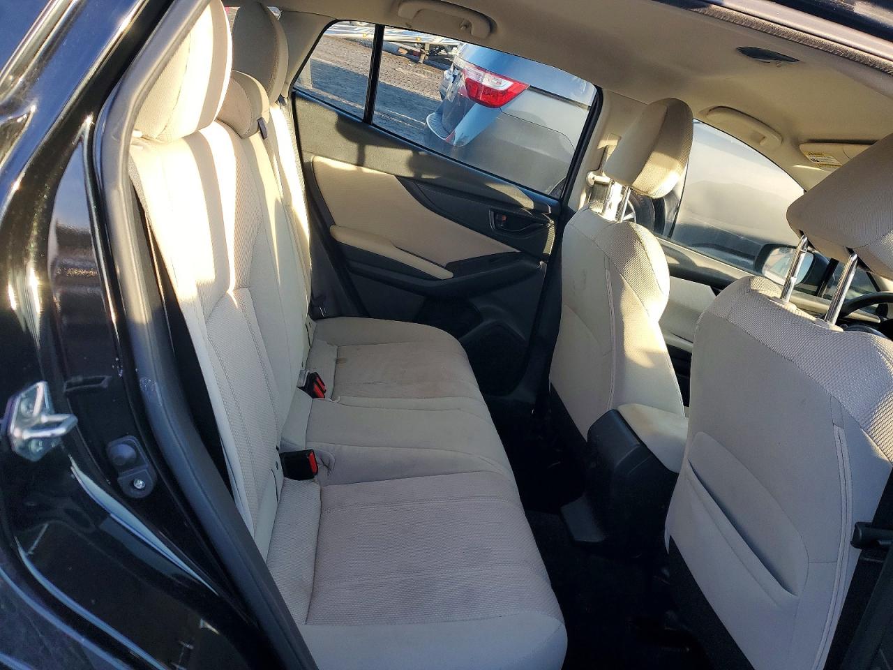 2019 SUBARU IMPREZA photo 10