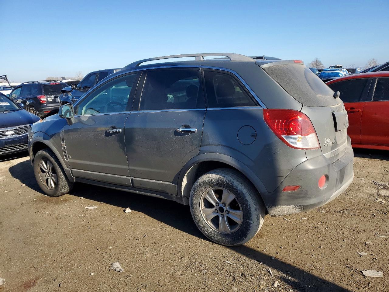 2008 SATURN VUE XE photo 2