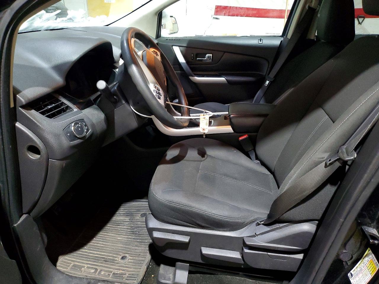 2011 FORD EDGE SE photo 19