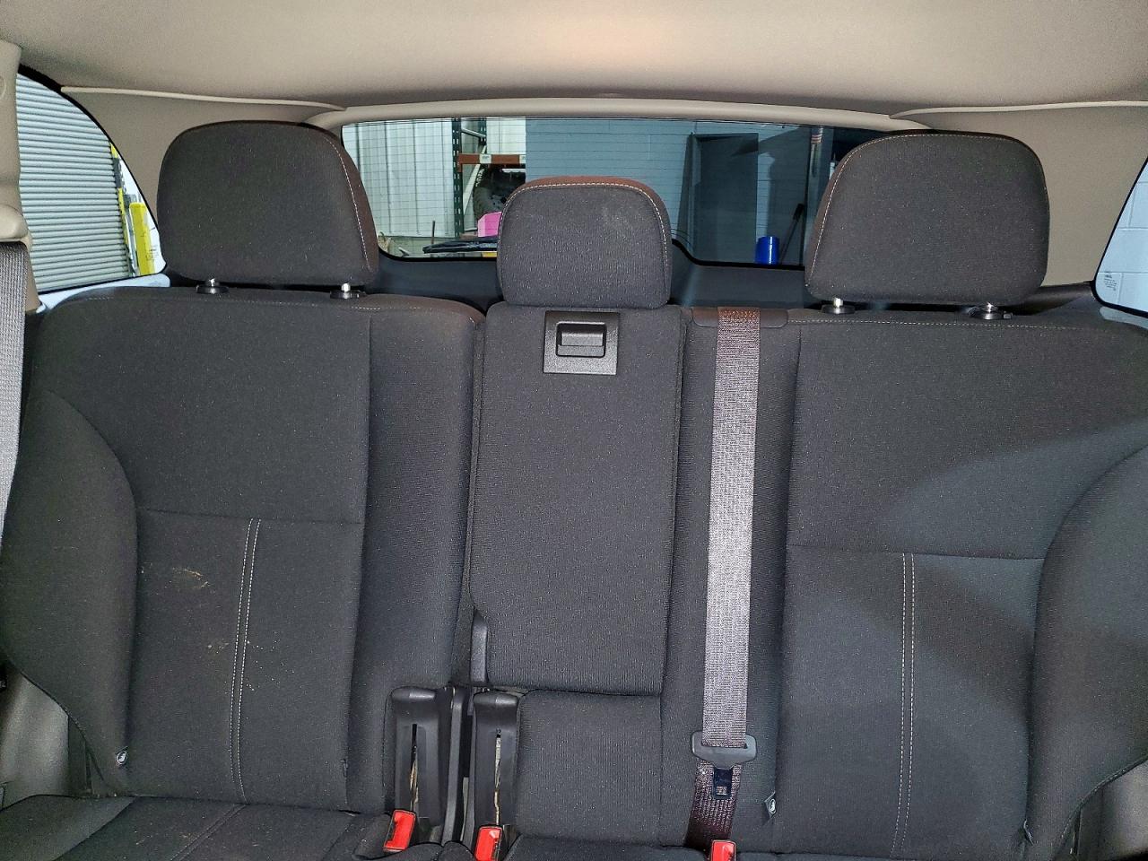 2011 FORD EDGE SE photo 28