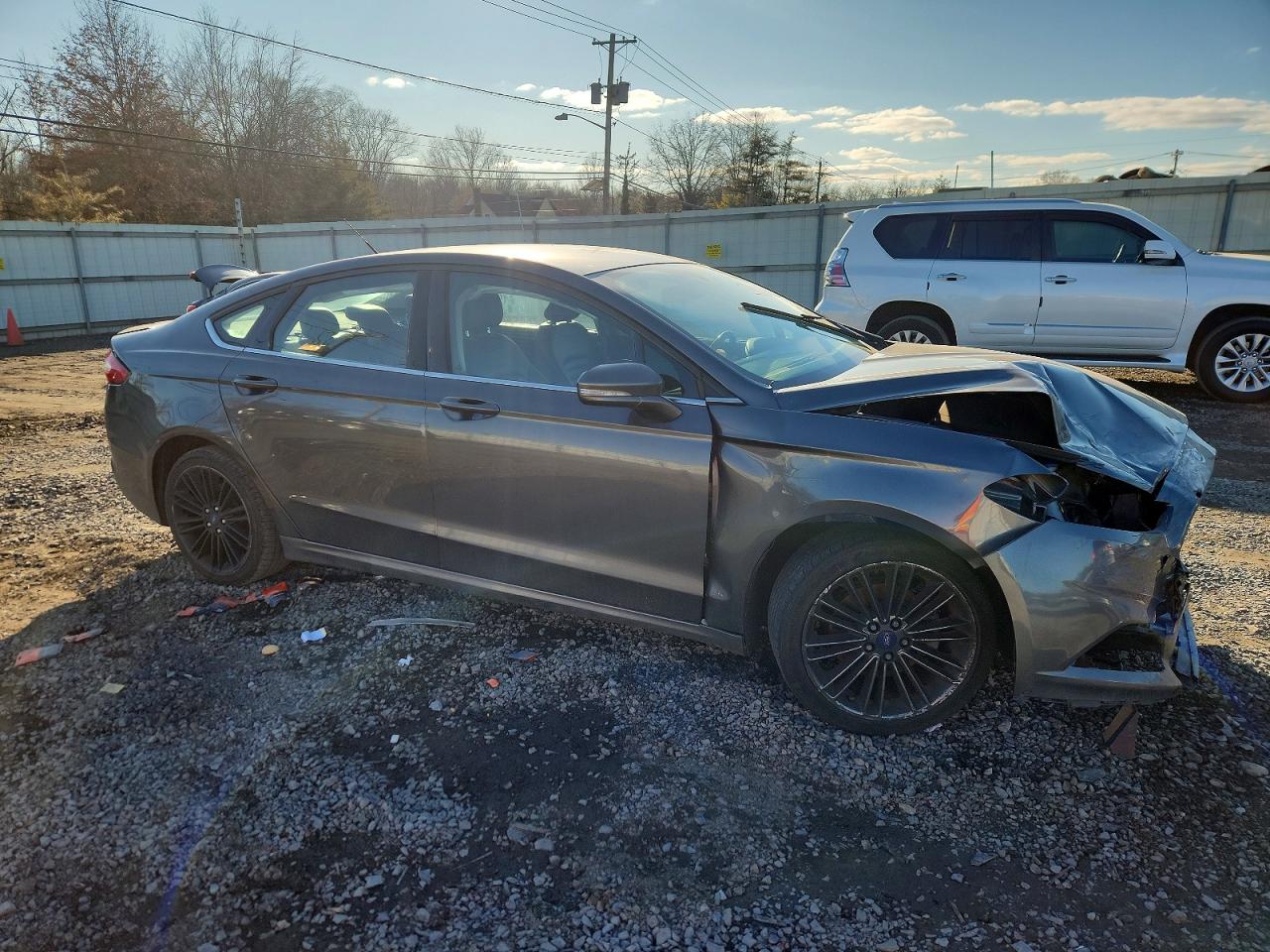 2016 FORD FUSION SE photo 4