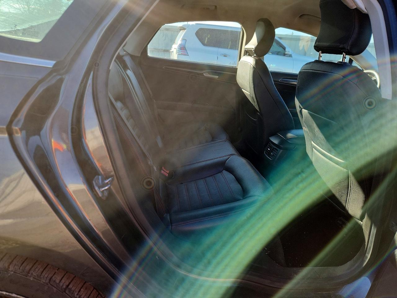 2016 FORD FUSION SE photo 10