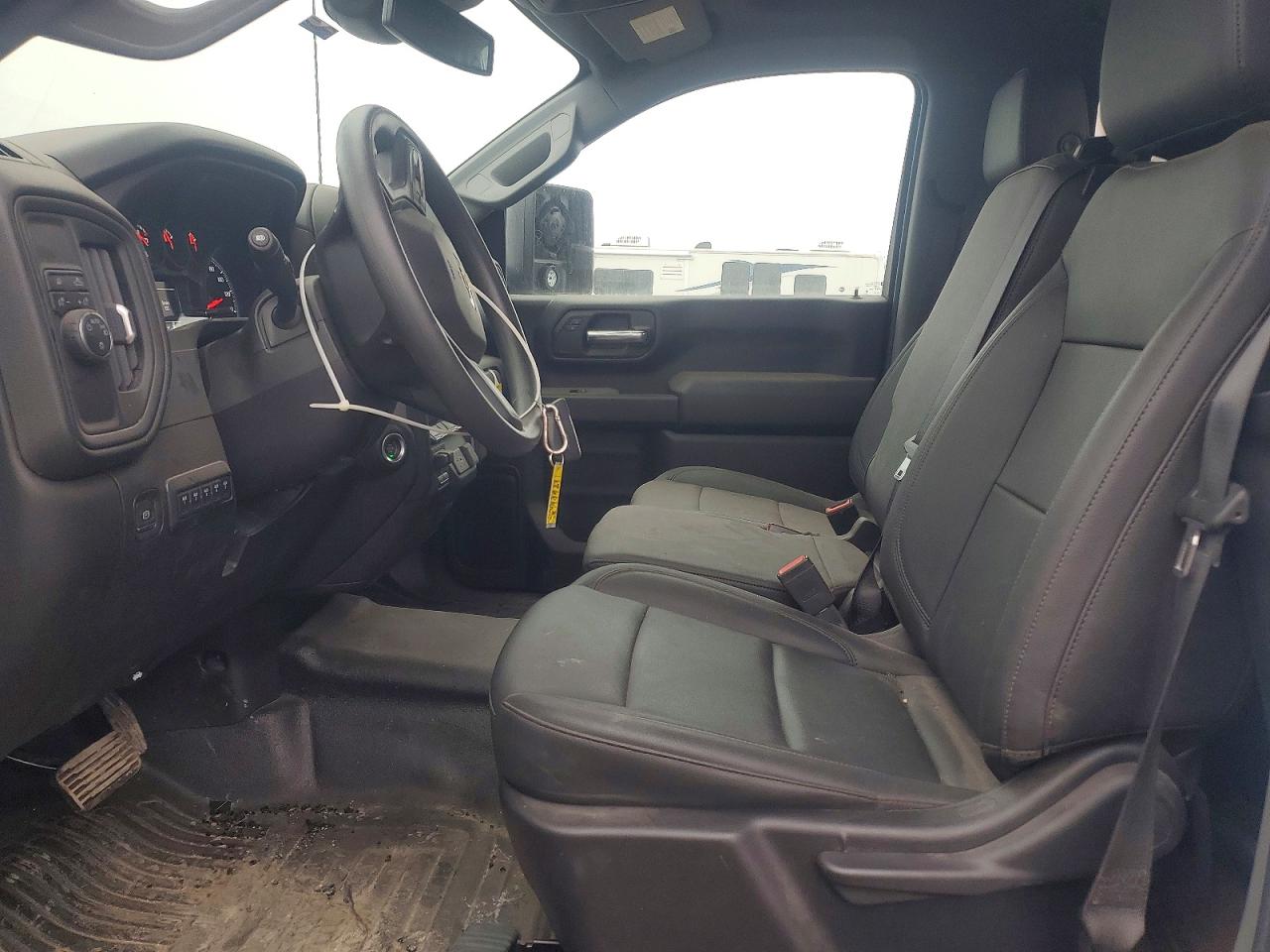 2024 CHEVROLET SILVERADO C3500 photo 19