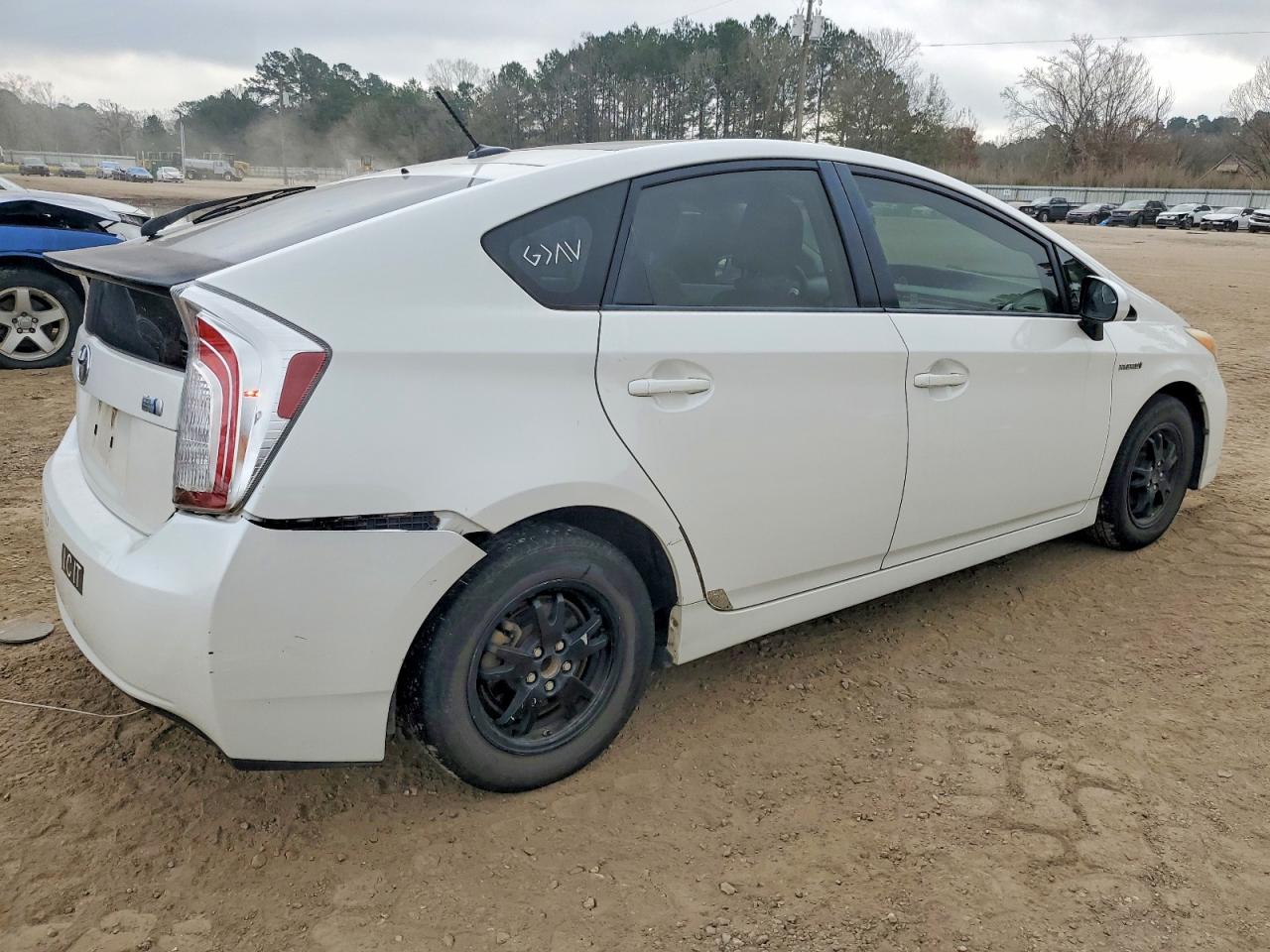 2012 TOYOTA PRIUS photo 3