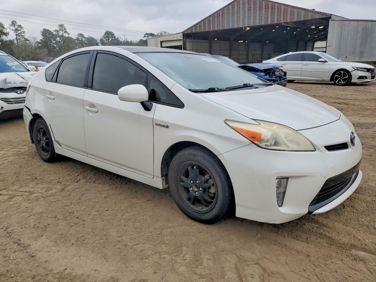 2012 TOYOTA PRIUS photo 4