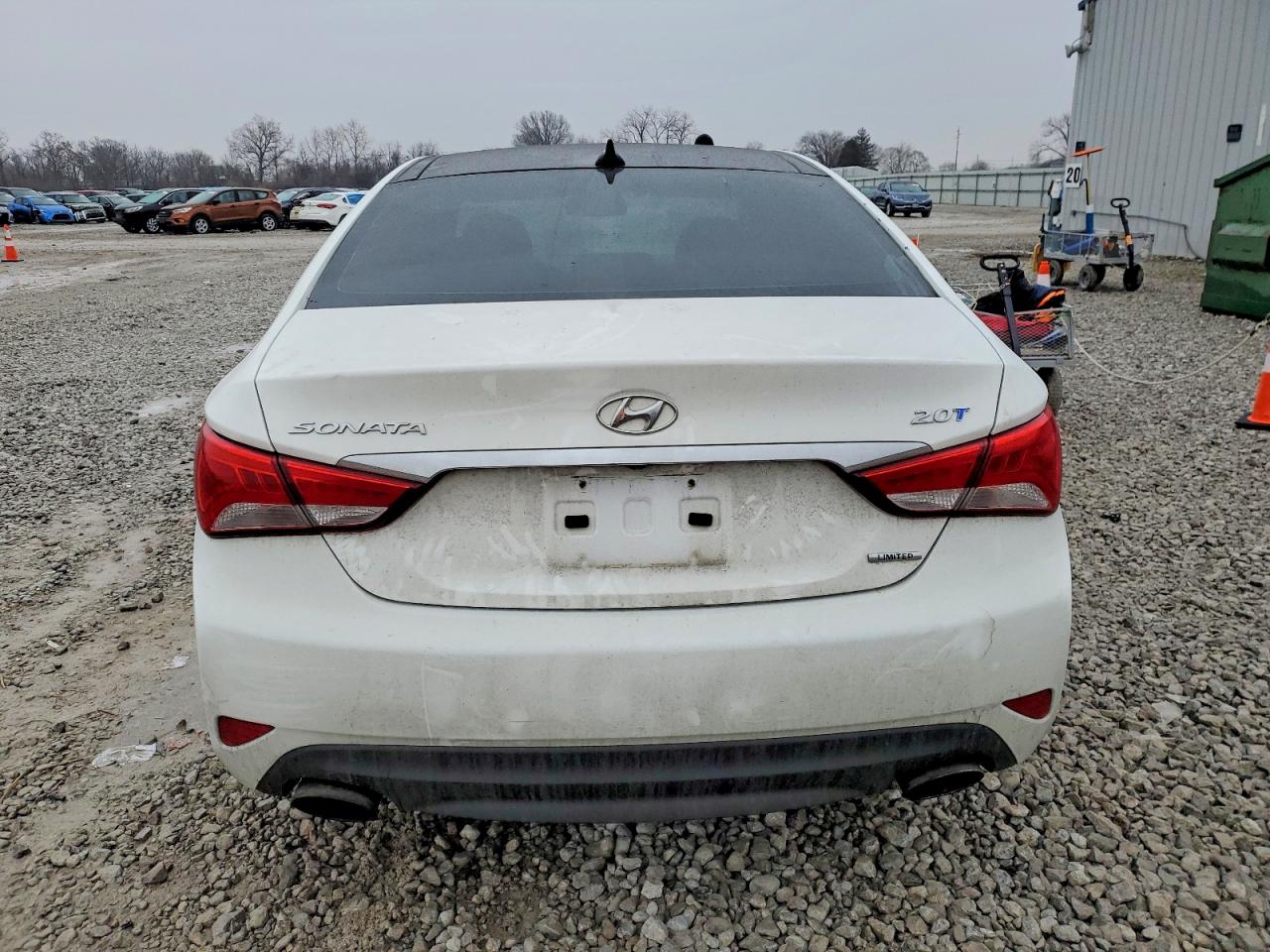 2014 HYUNDAI SONATA SE photo 6