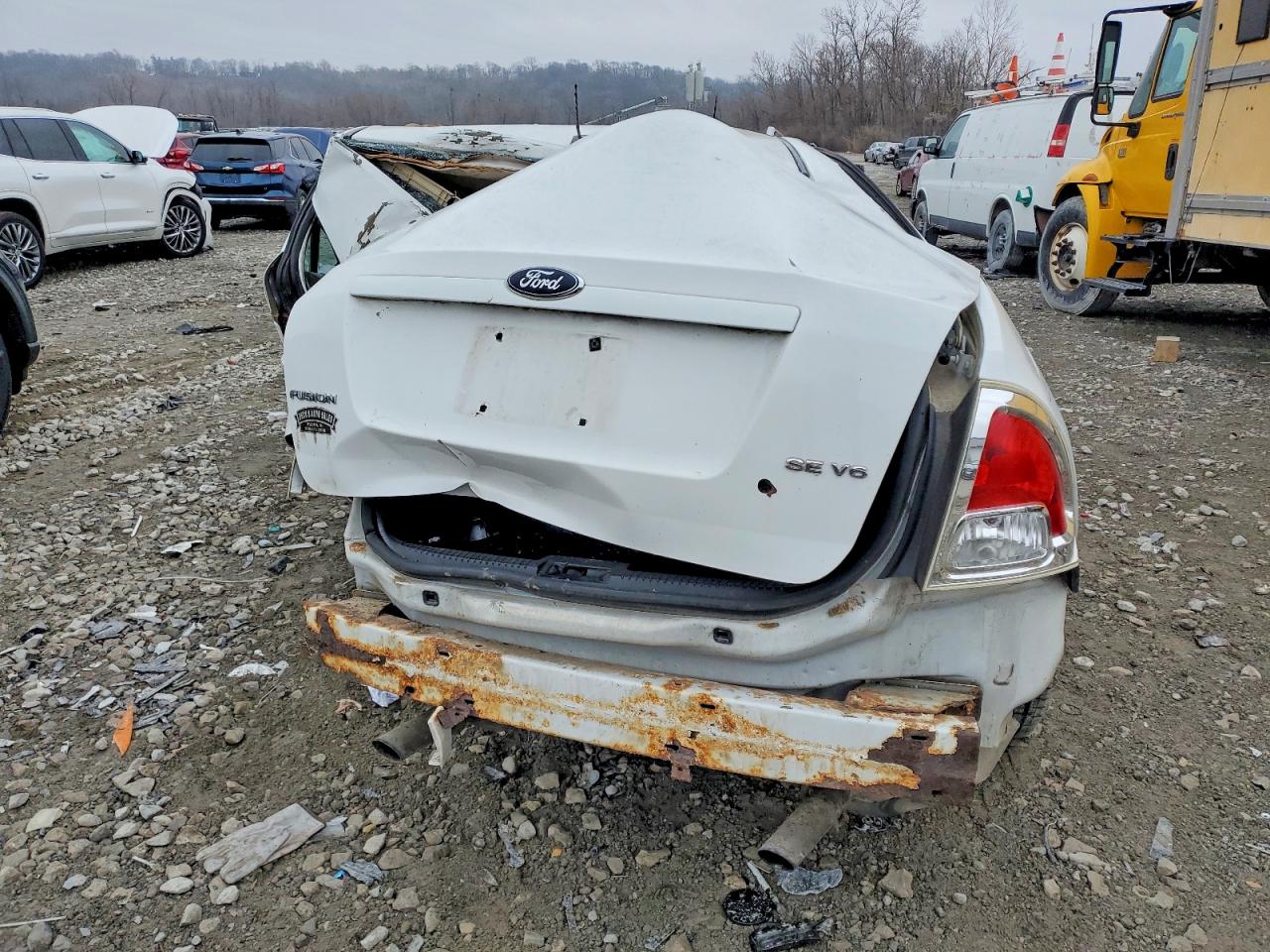 2007 FORD FUSION SE photo 6