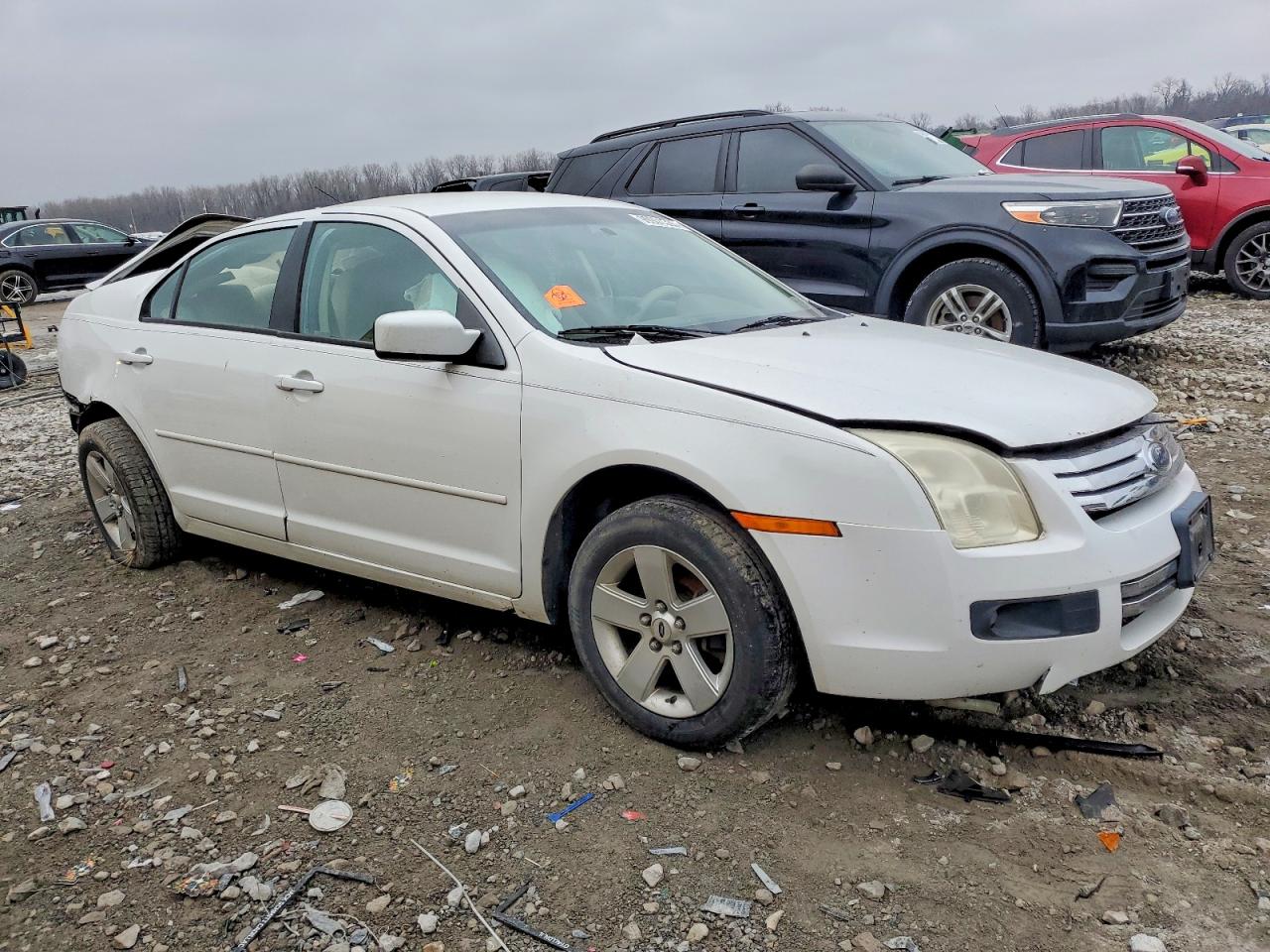 2007 FORD FUSION SE photo 4