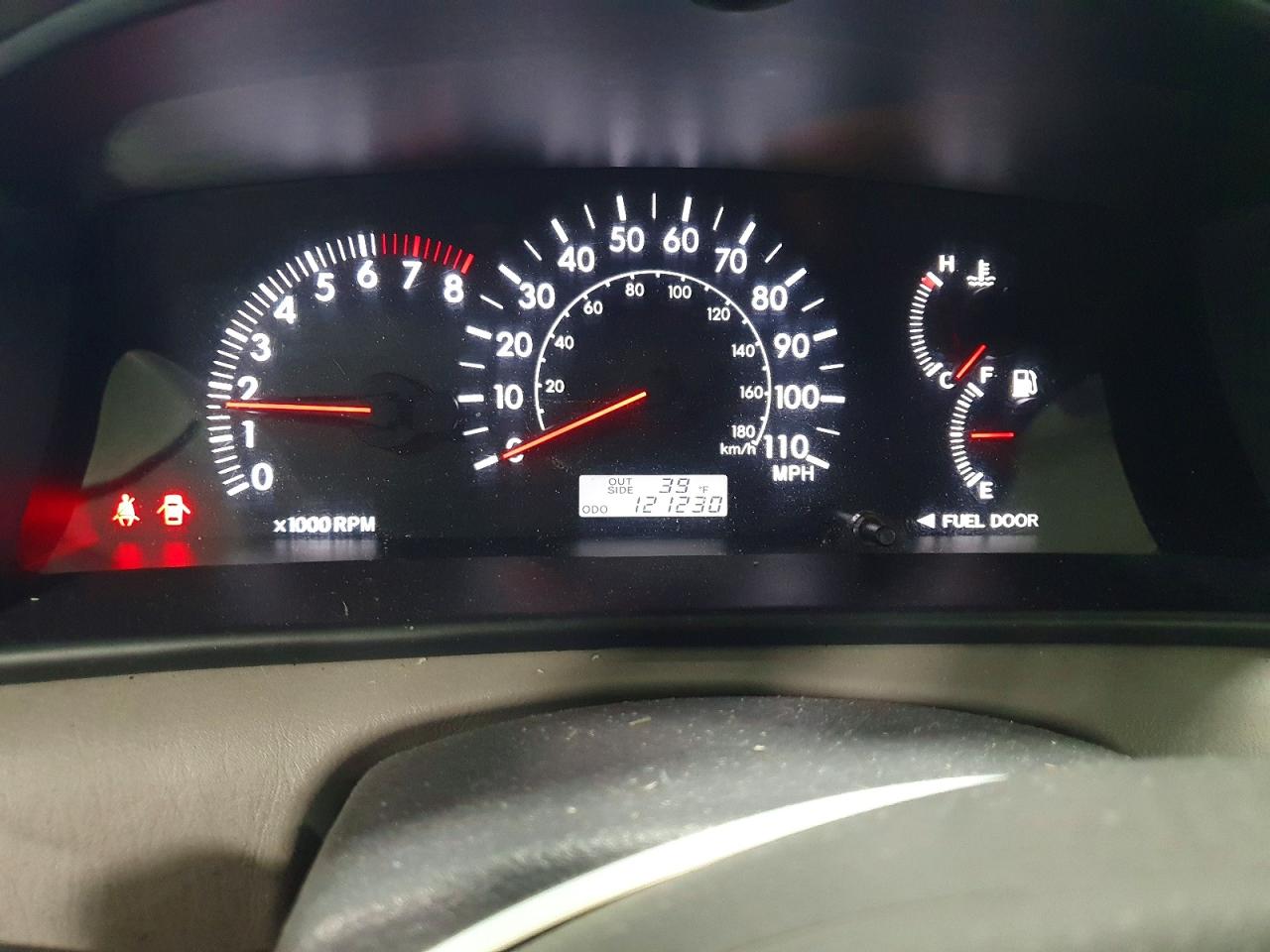 2005 TOYOTA COROLLA CE photo 9