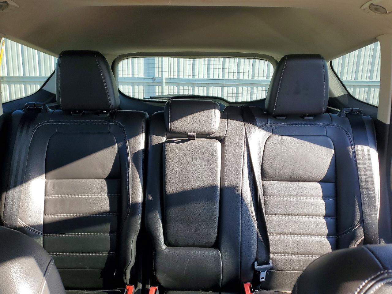 2017 FORD ESCAPE TITANIUM photo 10