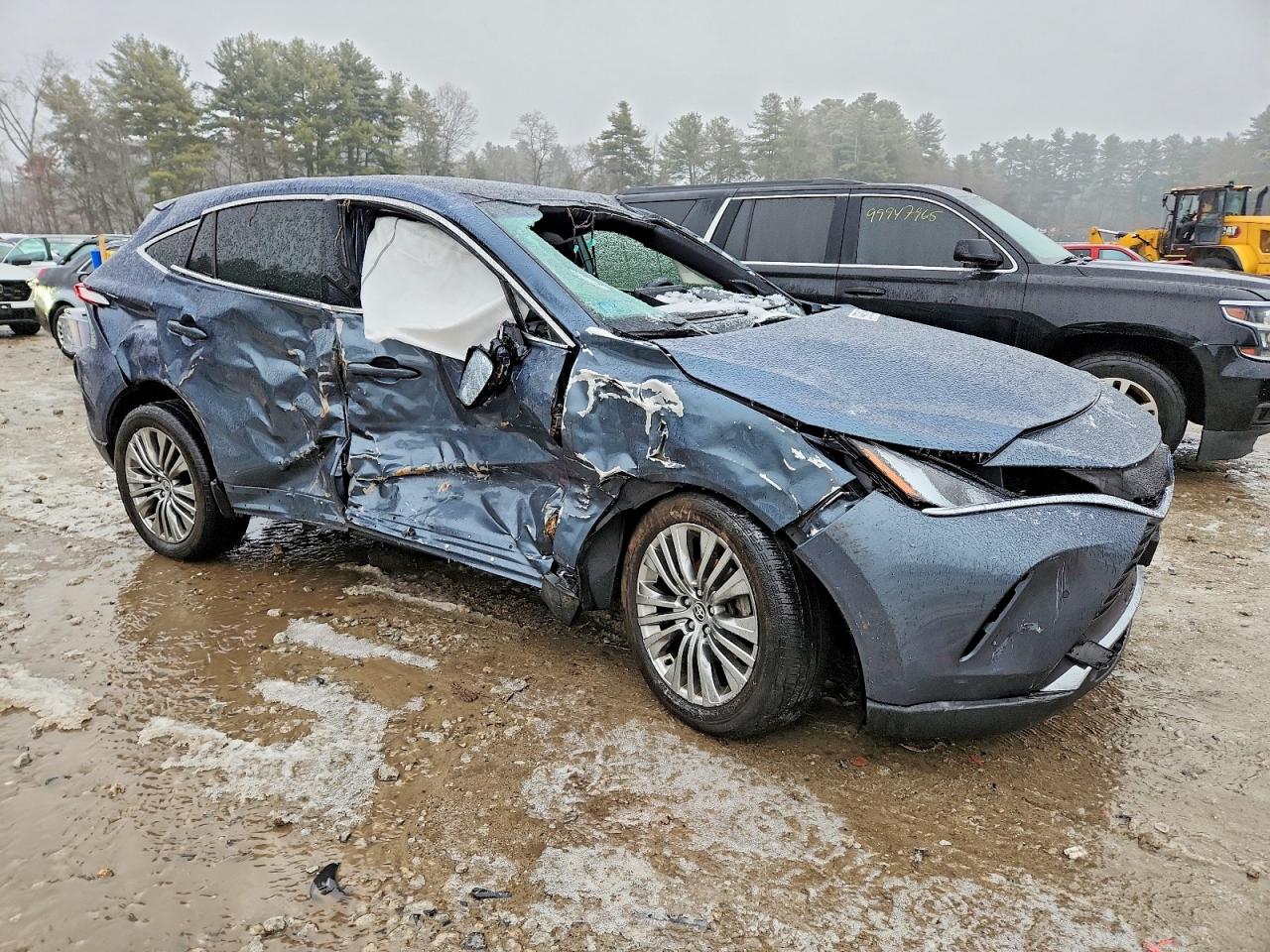2021 TOYOTA VENZA photo 4