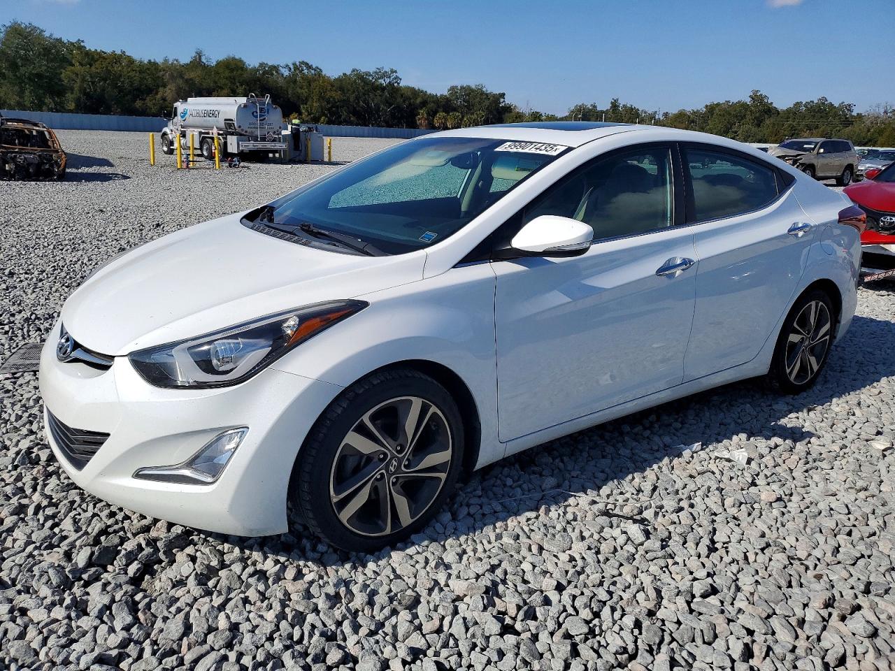 2015 HYUNDAI ELANTRA