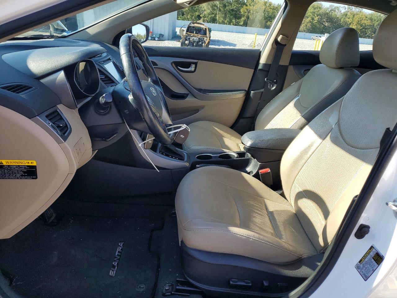2015 HYUNDAI ELANTRA SE photo 7