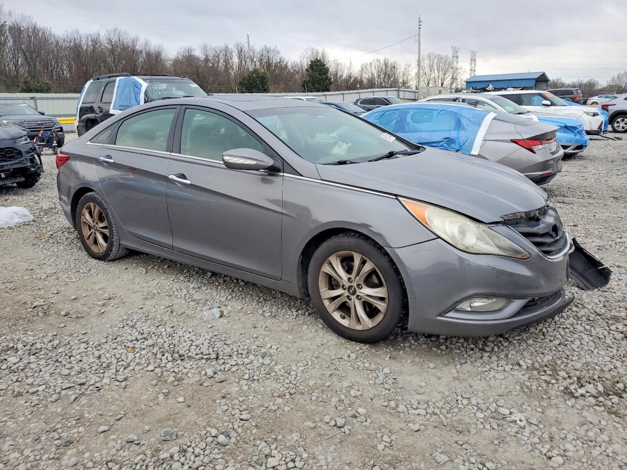 2011 HYUNDAI SONATA SE photo 4