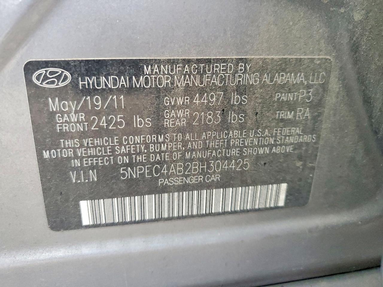 2011 HYUNDAI SONATA SE photo 12