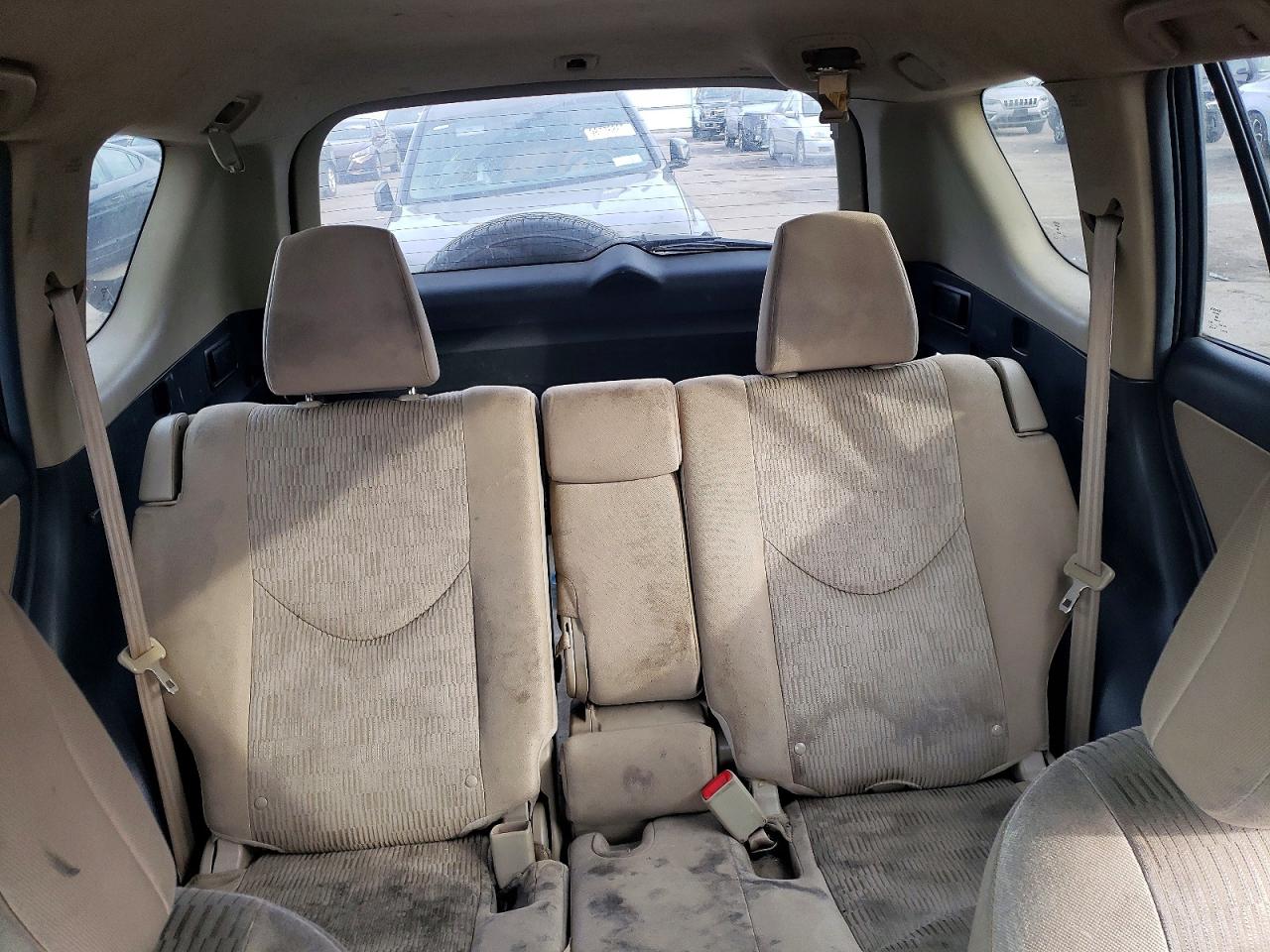 2012 TOYOTA RAV4 photo 10
