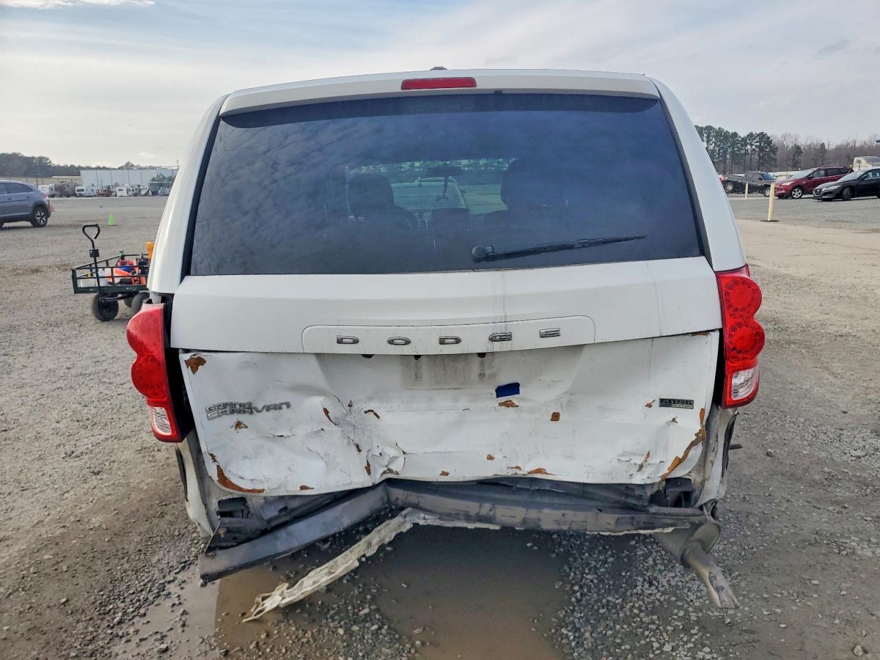 2013 DODGE GRAND CARAVAN SXT photo 6