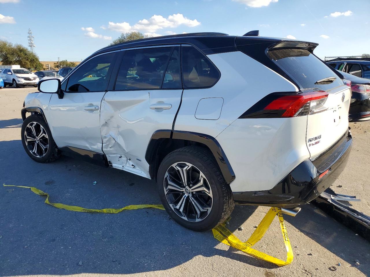 2025 TOYOTA RAV4 XSE photo 2
